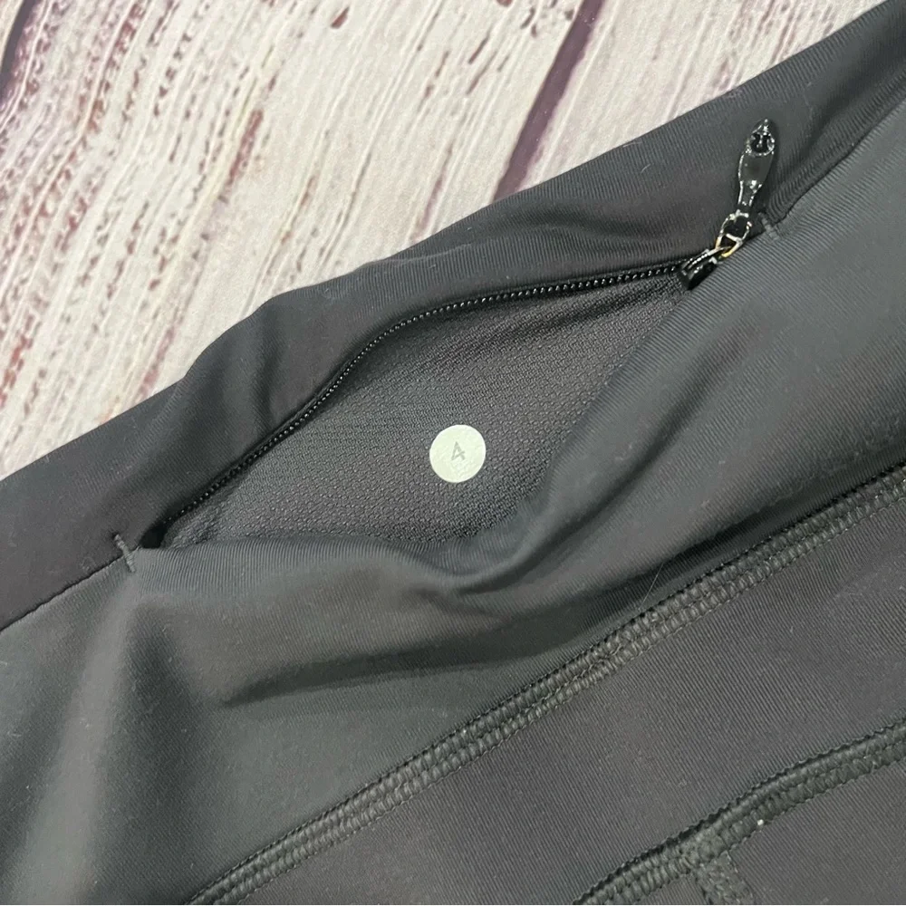 Lululemon Fast N Free Legging with Pockets - Picture 6 of 7